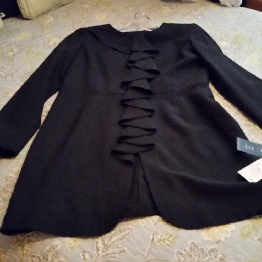 Anne Klein Black Wool Blend 2 pc Suit Size 6 NWT